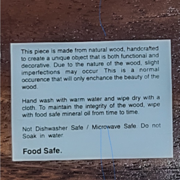 Vintage “Sanibel Home” solid leaf wood bowl and package of Paper Straws (20 Ct) - Picture 9 of 10